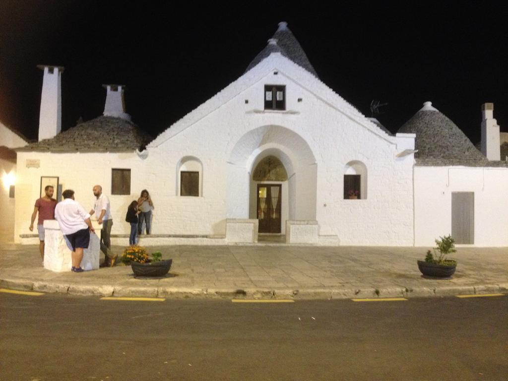 Trullo Di Giovannina Casa Vacanza Αλμπερομπέλο Εξωτερικό φωτογραφία
