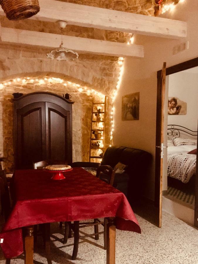 Trullo Di Giovannina Casa Vacanza Αλμπερομπέλο Εξωτερικό φωτογραφία